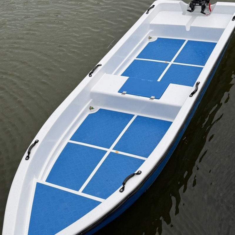 二重層強化グラスファイバー製漁船、自動排水機能付きボート、活 - Fishing Equipment Warehouse のレビューと価格